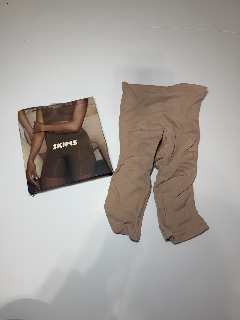 SKIMS S/M Nude Shapewear Shorts